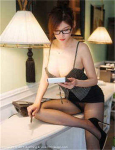 《男生女生差差差差差很疼视频免费-唐三和比比东乳液》