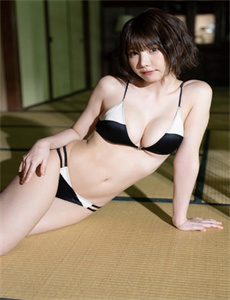 《亚洲一区二区三区91-欧美妈妈和儿子》
