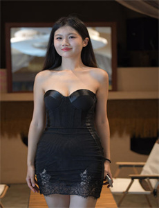 《考的好妈妈随你玩-公司的员工味道中字科长》