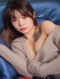 《超淫特工队-一女多夫同时上h》