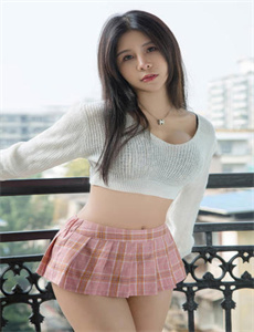 《YELLOW片动漫版-美女罐》